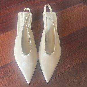 Mango Cream Heels with Sleek Design